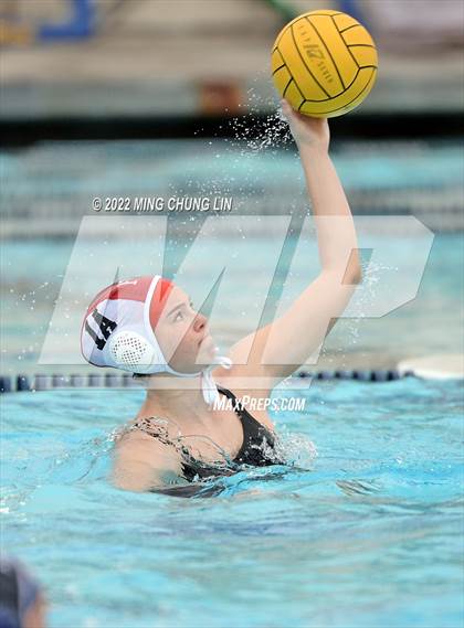 Thumbnail 3 in Harvard-Westlake vs. Newport Harbor (Bill Barnett Holiday Cup) photogallery.