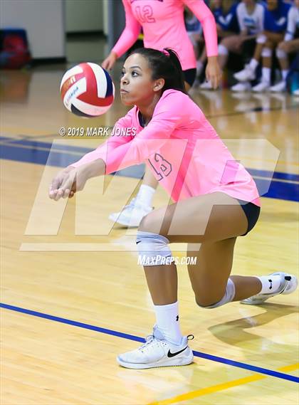 Thumbnail 3 in Plant vs. Scottsdale Christian Academy (Nike Tournament of Champions) photogallery.