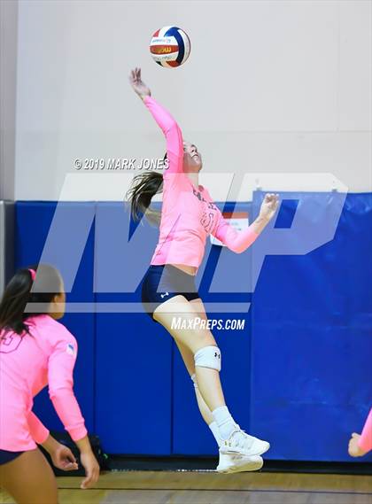 Thumbnail 2 in Plant vs. Scottsdale Christian Academy (Nike Tournament of Champions) photogallery.