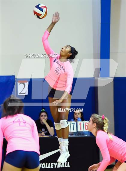 Thumbnail 3 in Plant vs. Scottsdale Christian Academy (Nike Tournament of Champions) photogallery.