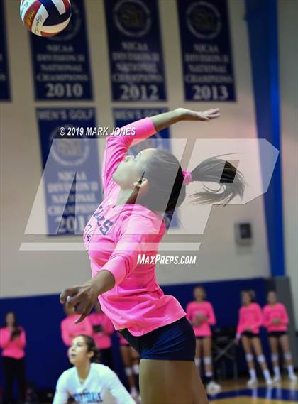 Thumbnail 3 in Plant vs. Scottsdale Christian Academy (Nike Tournament of Champions) photogallery.