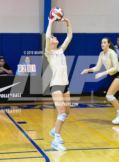 Thumbnail 2 in Plant vs. Scottsdale Christian Academy (Nike Tournament of Champions) photogallery.