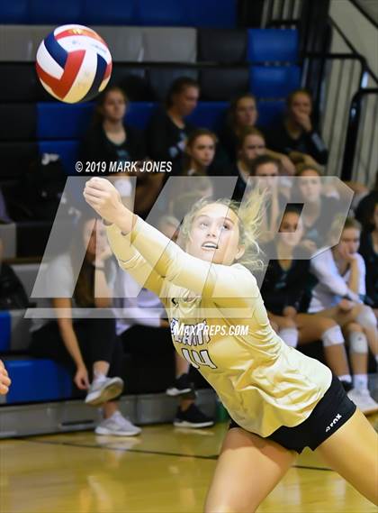 Thumbnail 2 in Plant vs. Scottsdale Christian Academy (Nike Tournament of Champions) photogallery.