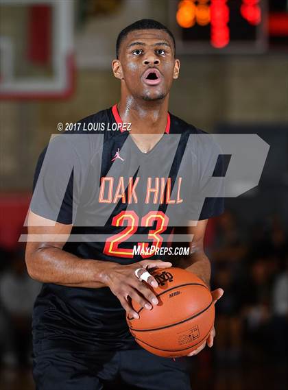 Thumbnail 3 in Oak Hill Academy vs. Chino Hills (Nike Extravaganza) photogallery.