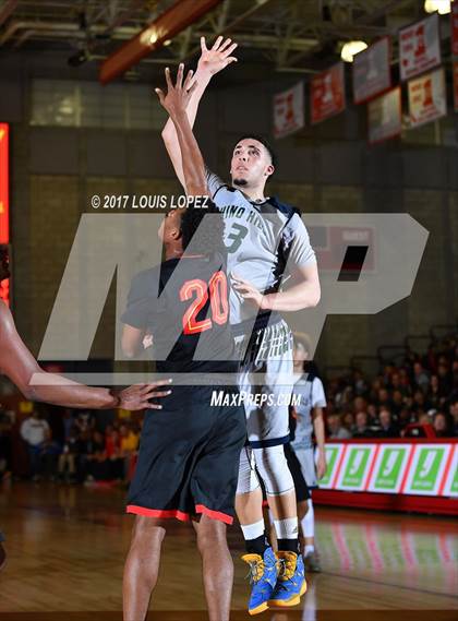 Thumbnail 2 in Oak Hill Academy vs. Chino Hills (Nike Extravaganza) photogallery.