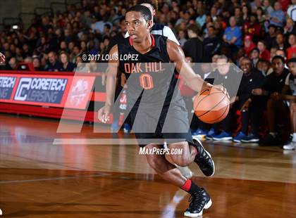 Thumbnail 2 in Oak Hill Academy vs. Chino Hills (Nike Extravaganza) photogallery.