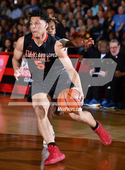 Thumbnail 1 in Oak Hill Academy vs. Chino Hills (Nike Extravaganza) photogallery.