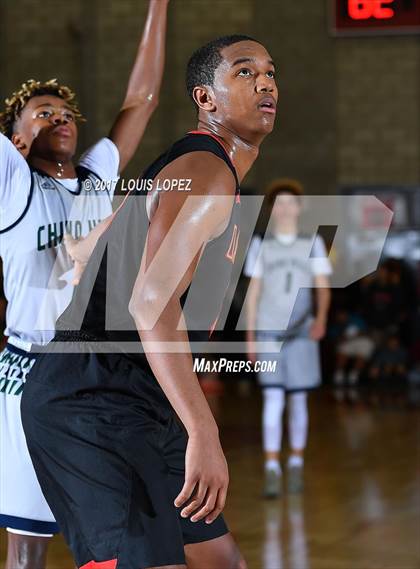 Thumbnail 2 in Oak Hill Academy vs. Chino Hills (Nike Extravaganza) photogallery.