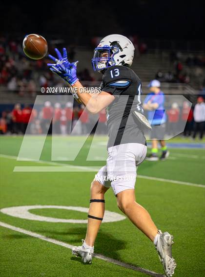 Thumbnail 1 in Carthage vs. Spring Hill (UIL 4A DII Bi-District Playoff) photogallery.