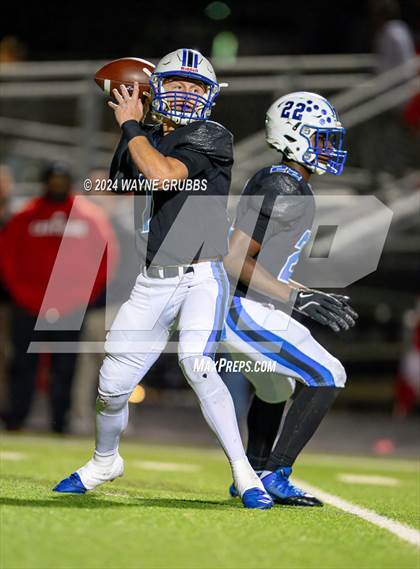 Thumbnail 2 in Carthage vs. Spring Hill (UIL 4A DII Bi-District Playoff) photogallery.