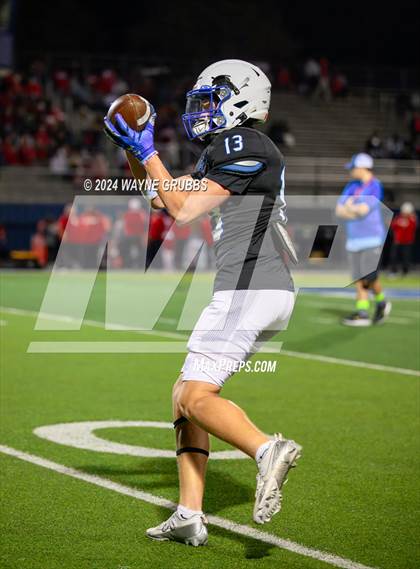 Thumbnail 2 in Carthage vs. Spring Hill (UIL 4A DII Bi-District Playoff) photogallery.