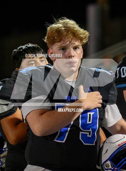 Thumbnail 2 in Carthage vs. Spring Hill (UIL 4A DII Bi-District Playoff) photogallery.