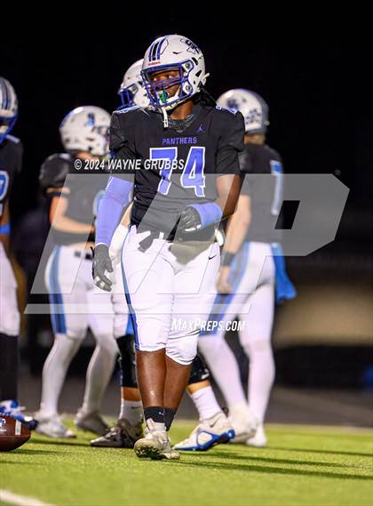 Thumbnail 2 in Carthage vs. Spring Hill (UIL 4A DII Bi-District Playoff) photogallery.