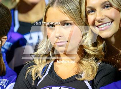 Thumbnail 1 in Carthage vs. Spring Hill (UIL 4A DII Bi-District Playoff) photogallery.