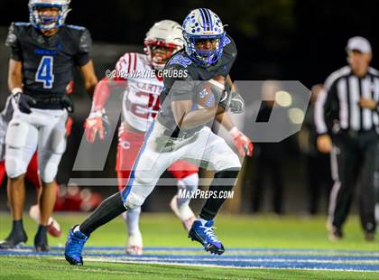 Thumbnail 2 in Carthage vs. Spring Hill (UIL 4A DII Bi-District Playoff) photogallery.