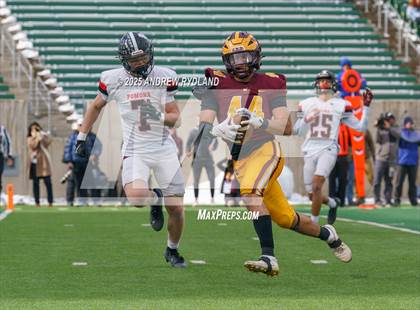 Thumbnail 3 in Pomona @ Windsor (CHSAA 3A Final) photogallery.