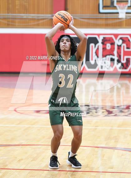 Thumbnail 2 in Skyline vs. Alhambra (Phoenix Union High Classic) photogallery.
