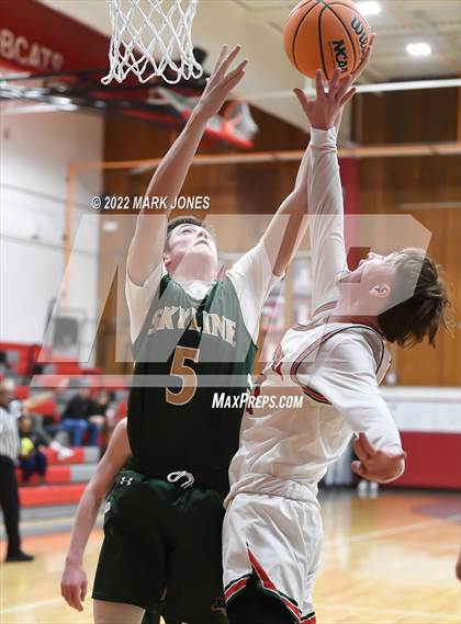 Thumbnail 2 in Skyline vs. Alhambra (Phoenix Union High Classic) photogallery.