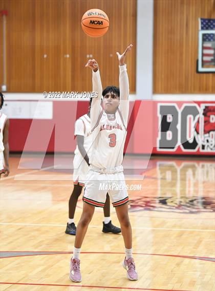 Thumbnail 2 in Skyline vs. Alhambra (Phoenix Union High Classic) photogallery.