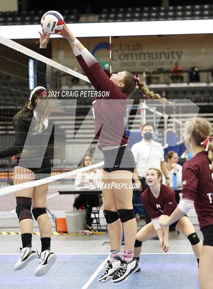 Thumbnail 2 in Union vs. Morgan (UHSAA 3A Final) photogallery.