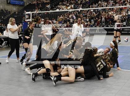 Thumbnail 3 in Union vs. Morgan (UHSAA 3A Final) photogallery.