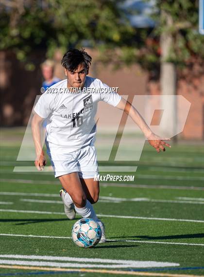 Thumbnail 2 in Cherry Creek vs Lakewood photogallery.