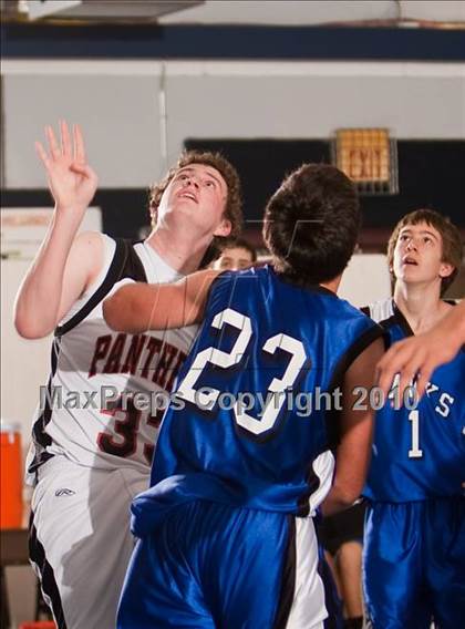 Thumbnail 1 in Our Lady of the Hills vs. TMI-Episcopal (Bracken Christian Tournament) photogallery.