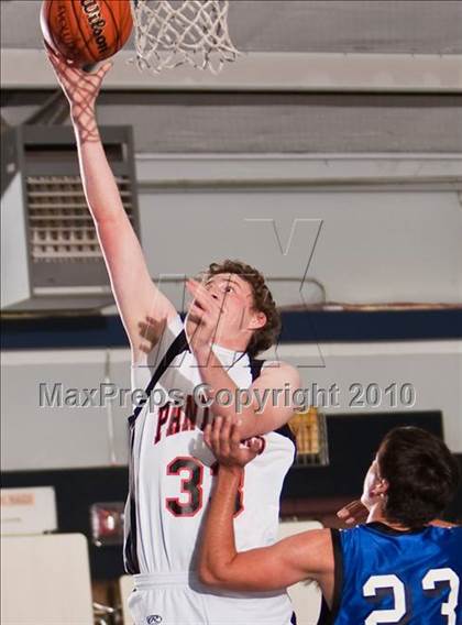Thumbnail 2 in Our Lady of the Hills vs. TMI-Episcopal (Bracken Christian Tournament) photogallery.
