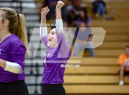 Thumbnail 3 in Willis @ Grand Oaks photogallery.