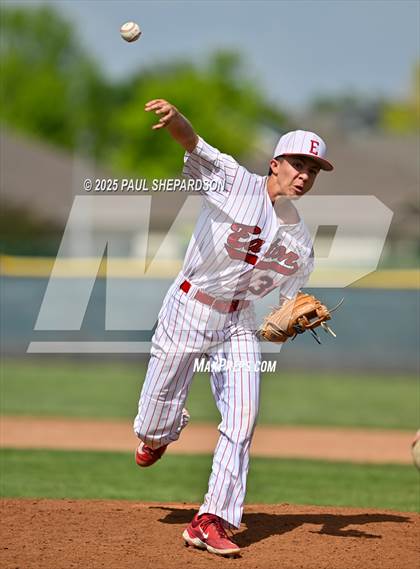 Thumbnail 2 in Coal Ridge vs. Eaton (CHSAA 2nd Round State) photogallery.