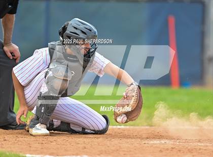Thumbnail 2 in Coal Ridge vs. Eaton (CHSAA 2nd Round State) photogallery.