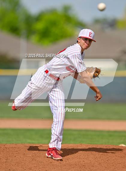Thumbnail 2 in Coal Ridge vs. Eaton (CHSAA 2nd Round State) photogallery.