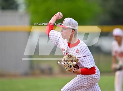 Thumbnail 3 in Coal Ridge vs. Eaton (CHSAA 2nd Round State) photogallery.