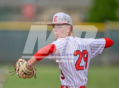 Thumbnail 3 in Coal Ridge vs. Eaton (CHSAA 2nd Round State) photogallery.