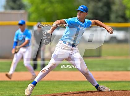 Thumbnail 3 in Coal Ridge vs. Eaton (CHSAA 2nd Round State) photogallery.