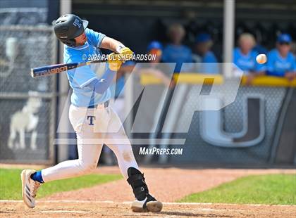 Thumbnail 2 in Coal Ridge vs. Eaton (CHSAA 2nd Round State) photogallery.