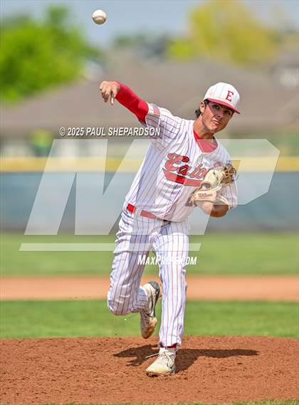 Thumbnail 2 in Coal Ridge vs. Eaton (CHSAA 2nd Round State) photogallery.
