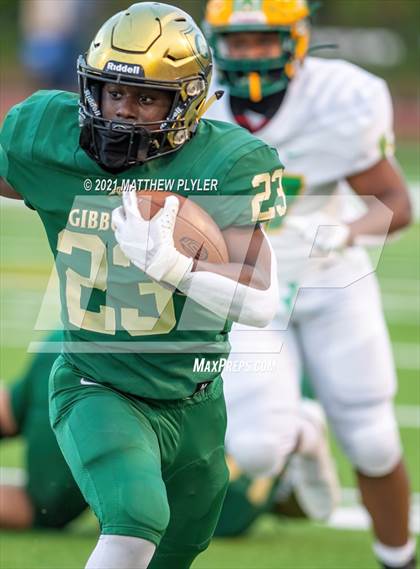 Thumbnail 3 in Richmond vs Cardinal Gibbons (NCHSAA 4A - Second Round) photogallery.