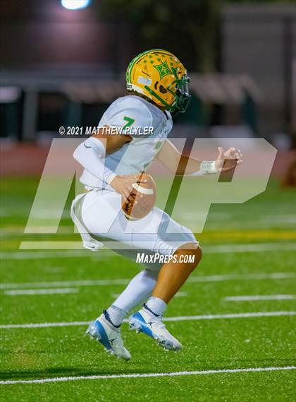 Thumbnail 2 in Richmond vs Cardinal Gibbons (NCHSAA 4A - Second Round) photogallery.