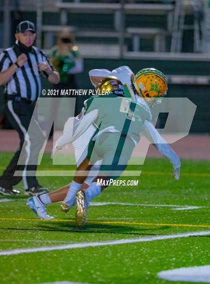 Thumbnail 1 in Richmond vs Cardinal Gibbons (NCHSAA 4A - Second Round) photogallery.