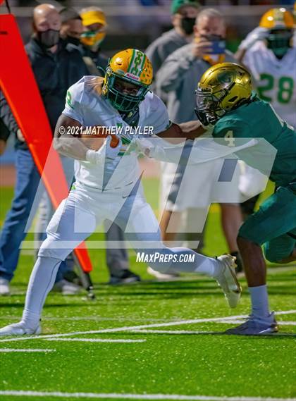 Thumbnail 2 in Richmond vs Cardinal Gibbons (NCHSAA 4A - Second Round) photogallery.