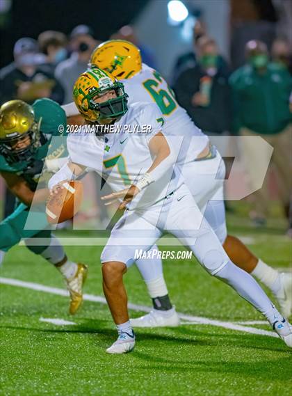 Thumbnail 2 in Richmond vs Cardinal Gibbons (NCHSAA 4A - Second Round) photogallery.