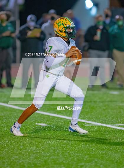 Thumbnail 3 in Richmond vs Cardinal Gibbons (NCHSAA 4A - Second Round) photogallery.