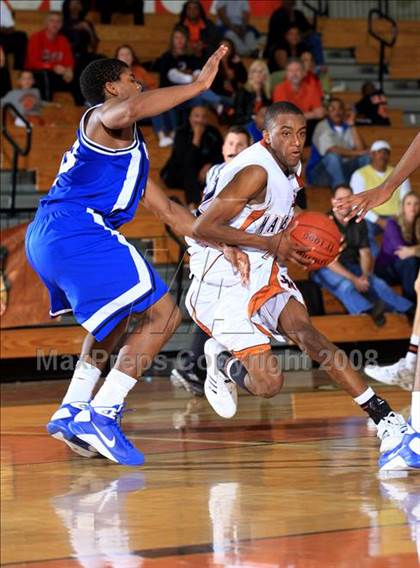 Thumbnail 1 in Madison vs. North Crowley (McDonald's Texas Invitational) photogallery.
