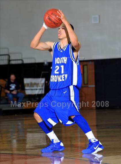 Thumbnail 3 in Madison vs. North Crowley (McDonald's Texas Invitational) photogallery.
