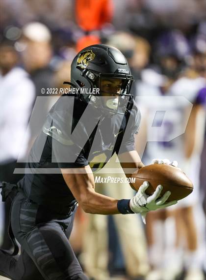 Thumbnail 2 in Fayetteville @ Bentonville photogallery.
