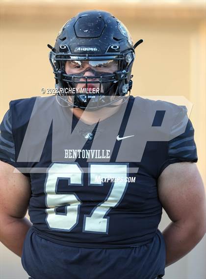 Thumbnail 2 in Fayetteville @ Bentonville photogallery.