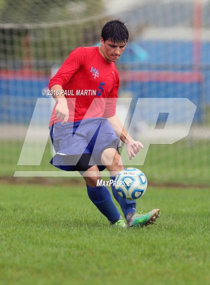 Thumbnail 2 in Marmion @ Oswego photogallery.