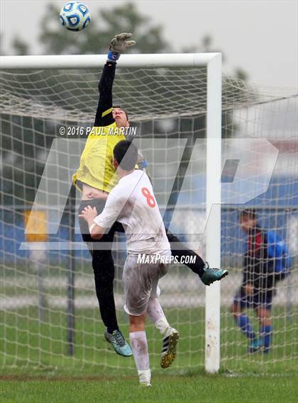 Thumbnail 3 in Marmion @ Oswego photogallery.