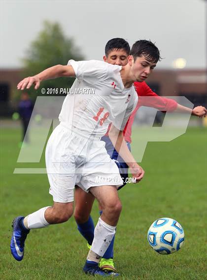 Thumbnail 2 in Marmion @ Oswego photogallery.